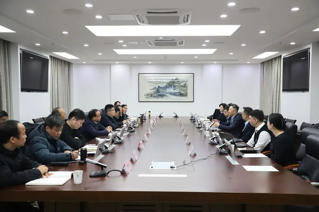 必发bifa资源-官网_助力黄山康养工业高质量生长何毅与王红坤胡煜举行事情谈判-公司新闻